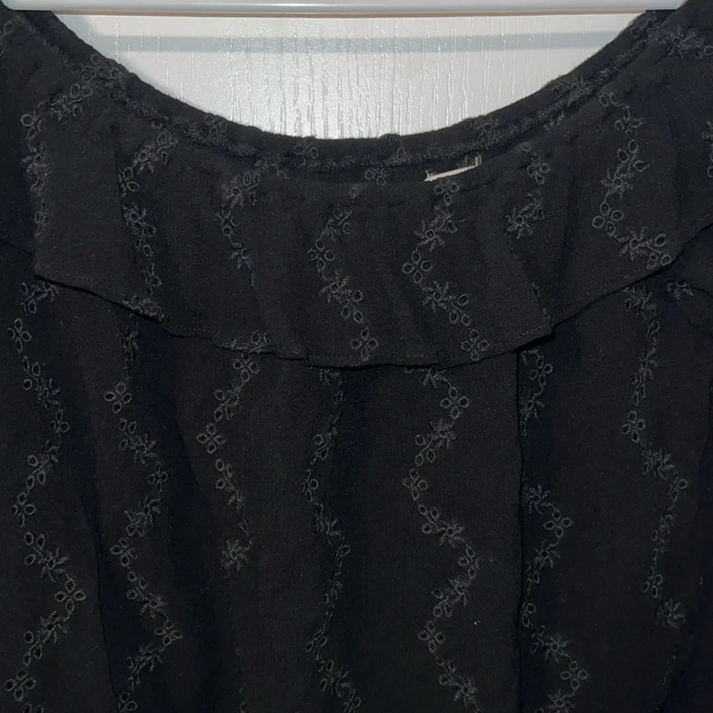 Women’s Short Sleeve - Picture 2 of 3